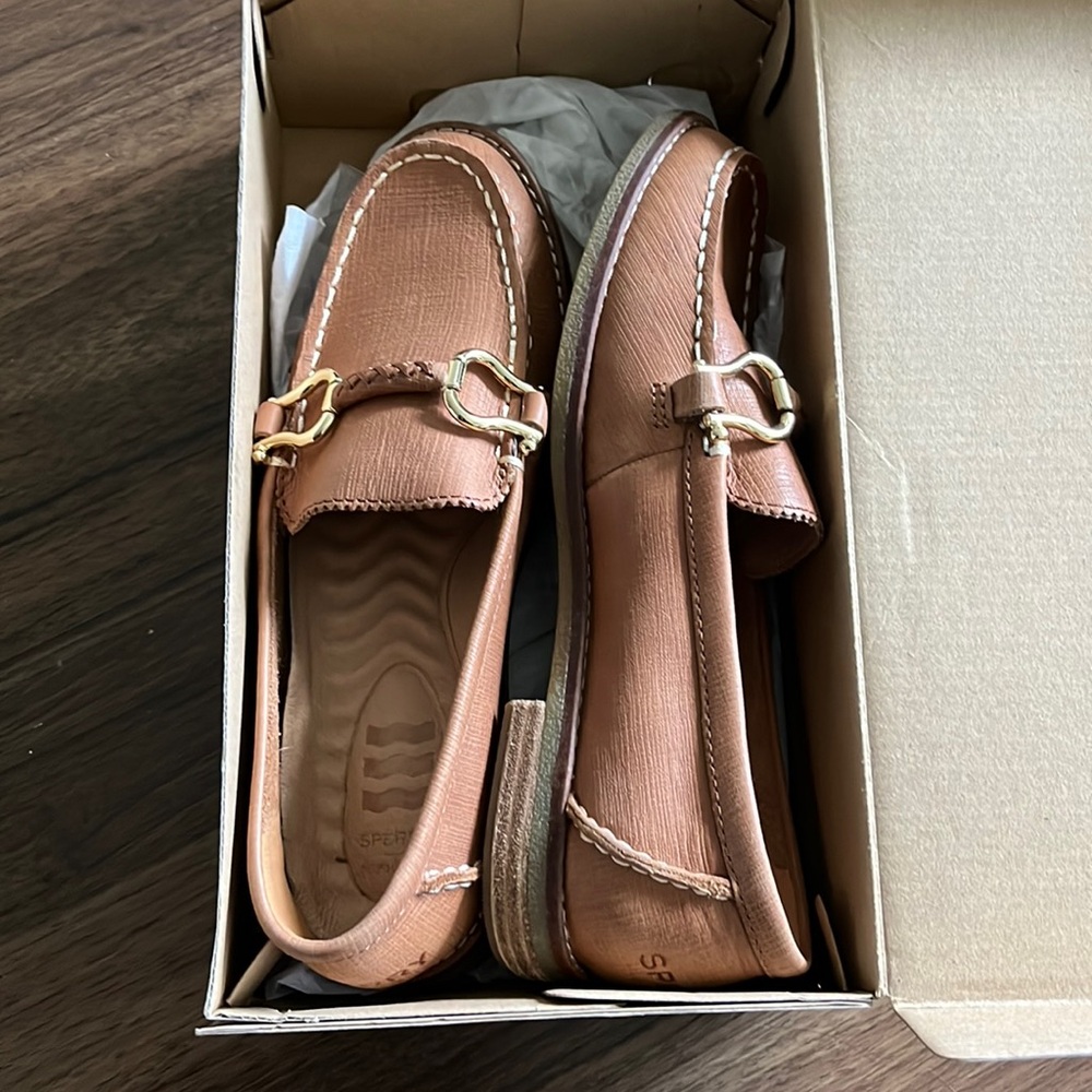 Sperry Seaport Loafers Tan Size 6